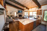 Newly Remodeled Ski-In, Ski-Out To Lift About 100 Yards From Unit.
