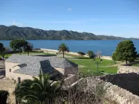 A charming and quiet apartment in a residential area Hotel a Saint-Florent