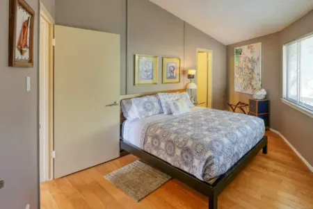 Tree House on Lake Travis #15 Отели рядом с достопримечательностью «High 5»