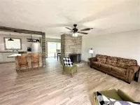 The Hideaway Oliver Springs, Only Min from Windrock Park Hotels in Oliver Springs