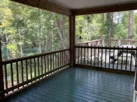 ICHETUCKNEE RIVER - Riverfront on the Crystal Clear Ichetucknee River