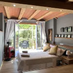 Beautiful studio/apartment with air conditioning and use of pool. Các khách sạn ở Begur