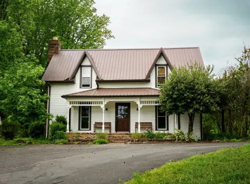 Nashville Private Lake Getaway Hotels in Cheatham County