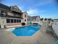 Brigantine Private Oasis w/ 3 Bedroom+Loft & Inground pool w/slide *Pet Friendly Hoteles en Brigantine
