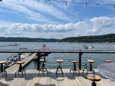 Spacious House on the Water - Lake Cumberland