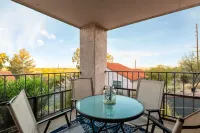 Skyline View, City & Mountain Views, Golf nearby, bicycling, swimming pool