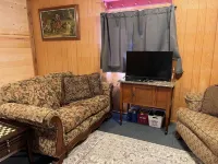 Terrific cottage with AC in Idaho City