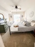 quiet & clean lakefront, private dock&hot tub