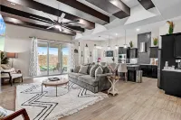 !!!PERFECT!!! New Luxurious Modern Home w/ Private outdoor Pool !! Hotels in El Paso County