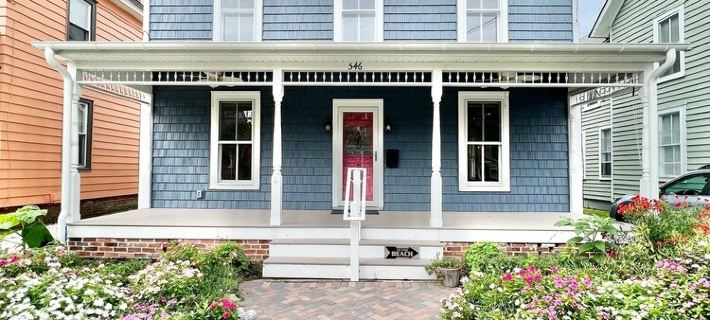 Large newly renovated Cape Victorian 5 blocks from the beach, sleeps 12 Hotels in Northampton County