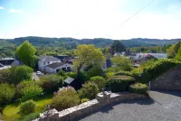 Beautiful views, walking distance to town