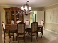 Beautiful home centrally located for business and vacation