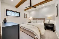 Lakefront A-Frame- Family Friendly-Renovated-As Seen on the TV Show Staycation!