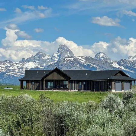 Stunning view of the Tetons - Tetonia Base Camp