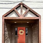 Stylish downtown apartment in Brownwood close to all of the downtown events