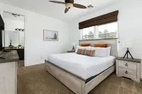 Mountain View with Hot Tub/AC nestled in the pines