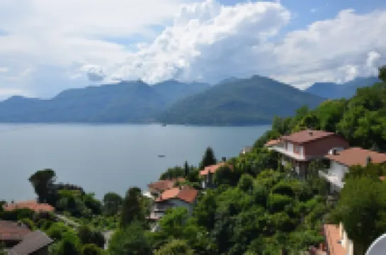 CASA ELENA - A terrace on Lake Maggiore