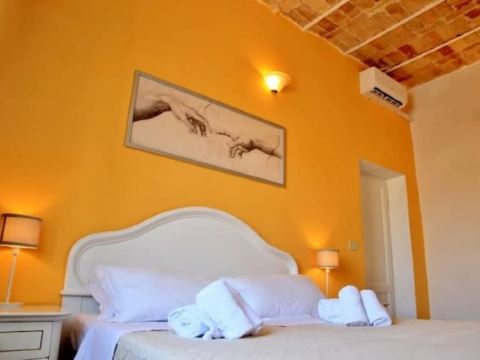 Vista San Pietro Apartment