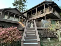 Ocean & River View EVC Hot & Cold Tubs Outdoor Shower Walk to Town Dog Friendly - Wifi