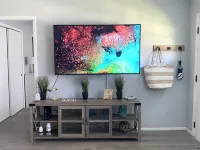 Barefoot Dreams 2 Bed 2 Bath Private Pool Home - Fenced In Yard -10 min to beach Hotels in Venice Gardens