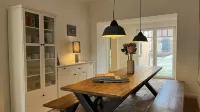 Large canal house - Simmerdeis on the canal