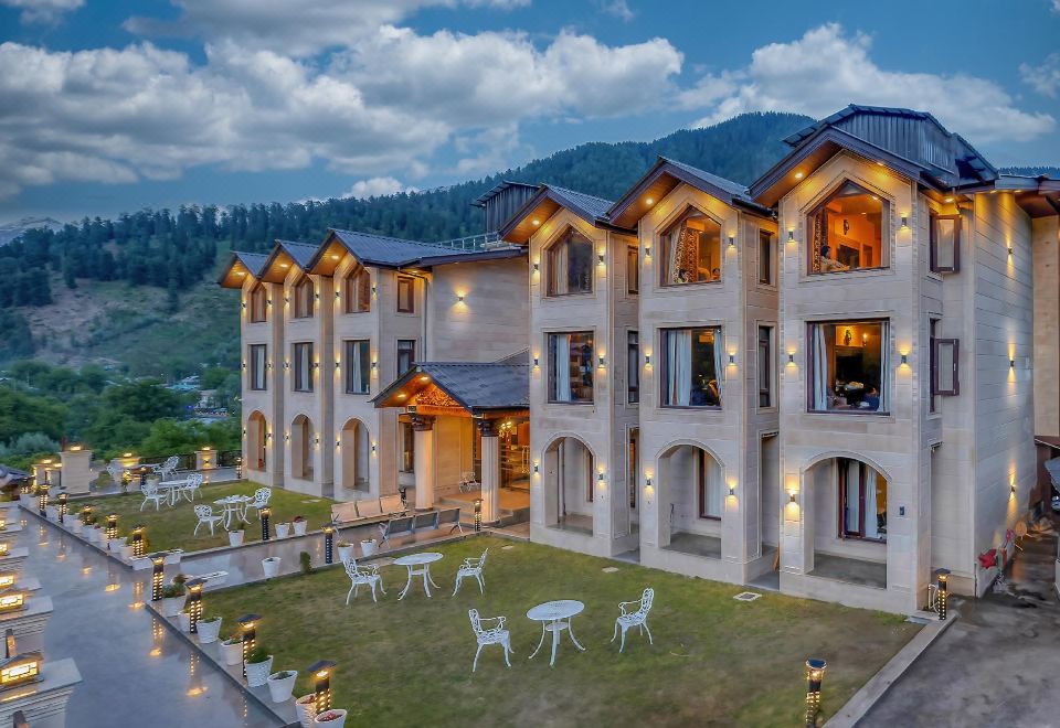 hotel overview picture