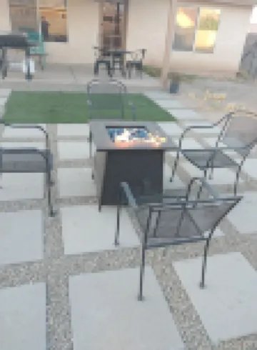 Spacious Home With Mountain Views