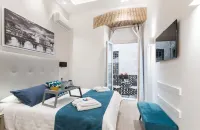 Apartment with 18th-Century Beams and Arches in the Most Photographed Alley in Trastevere Các khách sạn ở 