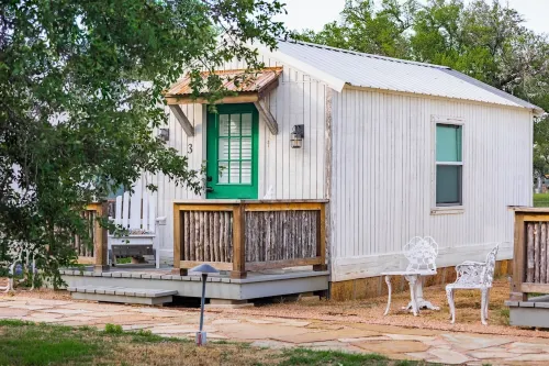 Glamping in Spicewood TX Hill Country ~ Cabin 3 The Sonnie at Green Acres