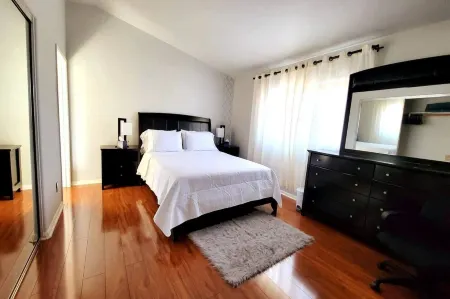 Cheerful 4 bedroom