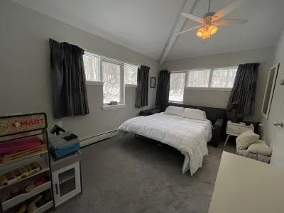 Ski, Ride,Relax, Read in this Exclusive Luxury, family friendly Vermont getaway