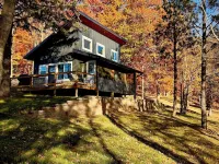 Cozy Peninsula Lake Cabin on 40 Acres Hoteles en Condado de Becker