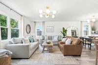 3-bedroom house only a 5 minute walk to the beach with a turf backyard!