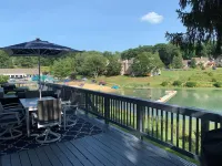 ⭐️⭐️ Elegant Lakeside Getaway