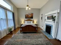 Large Two Bedroom Apartment in Downtown Lexington near Rupp Arena