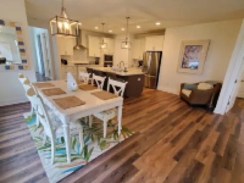 Cozy beach home, perfect for your next family vacation!