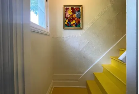 The Little Yellow House - Hyde Park and O’Bryonville Walkability Отели в г. Цинциннати