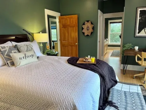 Marshfront Villa In The Trees - Near Beach & Bay