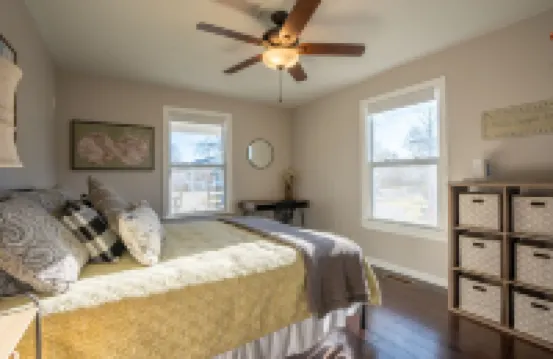 Cozy Convenient Cottage