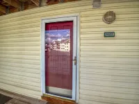 Beautiful 2 Bedroom 2 Bath Condo with Boat Slip! Hotels near Osage Beach Outlet Marketplace