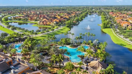 Beautiful Townhouse in Paseo Отели в г. Форт Майерс