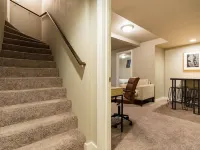 Cozy 2 Bedroom Guest Suite - Seattle Launchpad Hotels in Burien