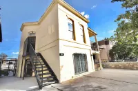 Cozy 2-bedroom apartment with WiFi, AC in superb El Paso entire unit