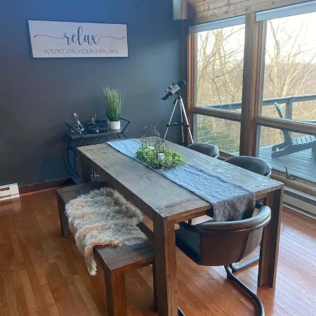 Cozy Cottage with beautiful Mountain View’s - close to wineries