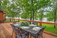 Kentucky Deer Run- Wheelchair Accessible, Lakefront, Private Dock, Fully Updated