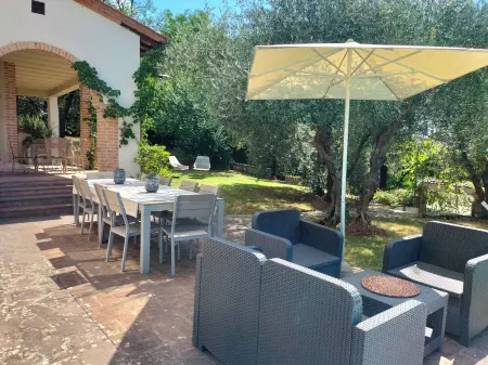 Cozy detached villa with private, scenic pool and garden