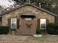 RUSTY'S COTTAGE A COZY GET- A- WAY ポストのホテル