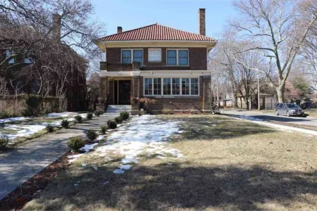 The Mini-Mansion at bookmymansion1.com Отели в г. Толедо