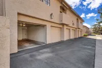 Scottsdale Oasis ~ Refreshing Pool and HotTub ~ King Bed ~ Pet-Friendly