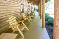 Luxury Mountain Cabin On 320+ Acres Near Asheville, Lake Lure & Hendersonville